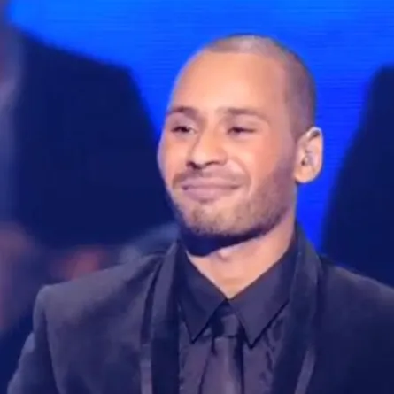 الملك المغربي يهنىء محمد الريفي" الفائز بلقب "إكس فاكتور"