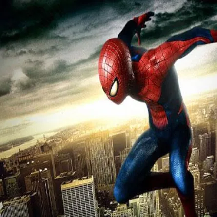 توقُّف شوارع نيويورك بسبب الرَّجل العنكبوت!!