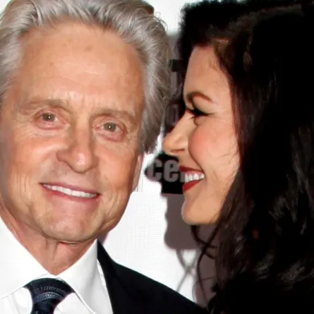 Michael Douglas ينفصل عن Catherine Zeta Jones بعد 13 عاماً