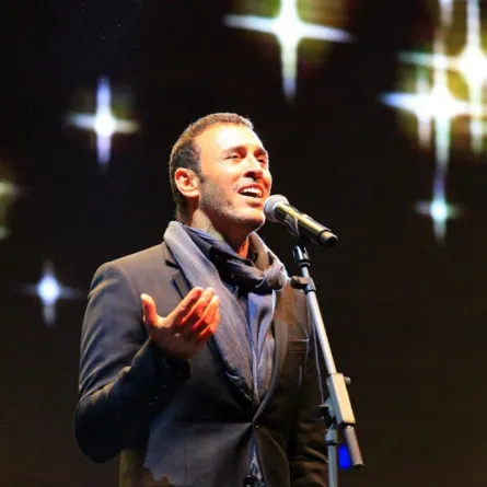 كاظم الساهر يحاور جمهوره في مهرجان "إهدنيات"