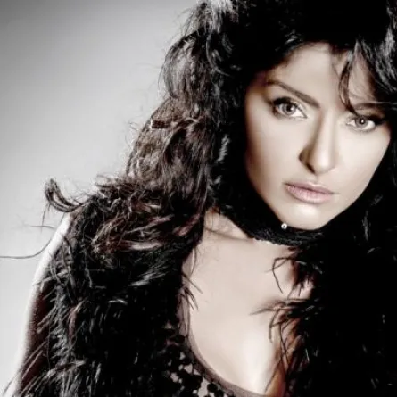 حصرياً: علا غانم تسجن منتج "الزوجة الرابعة"