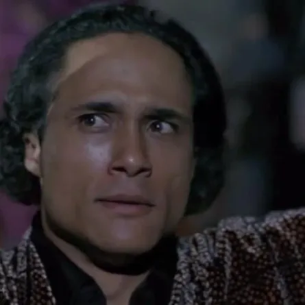 وفاة الممثل روجر هيل عن عمرٍ يناهز الـ65 عاماً