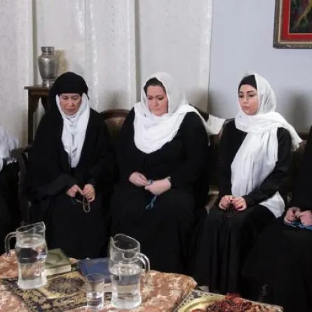 "قمر شام" يكشف عن علاقة أخوّة بين بسام كوسا ومنى واصف