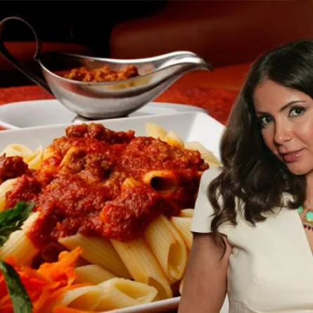 أعدّي المعكرونة على طريقة منى زكي