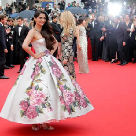 Top 10  أجمل الإطلالات من مهرجان كان