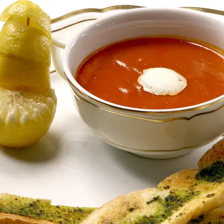 شوربة الطماطم