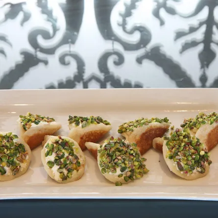 القطايف بالقشطة