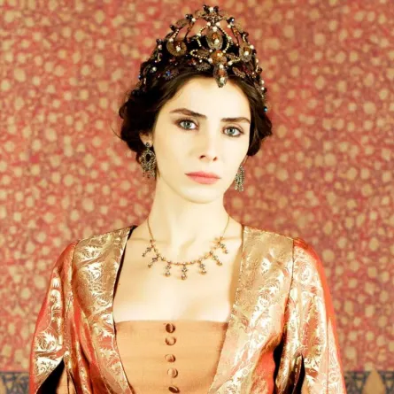 هل يحول حمل ناهد دوران دون تصويرها "حريم السلطان 4"؟