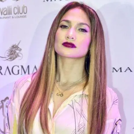 جينيفر لوبيز تخسر قضيّة بـ 20 مليون دولار ضدّ سائقها