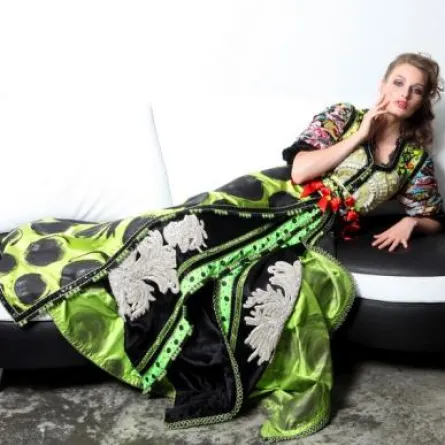 حريم السلطان يعزّز مكانة القفطان المغربي