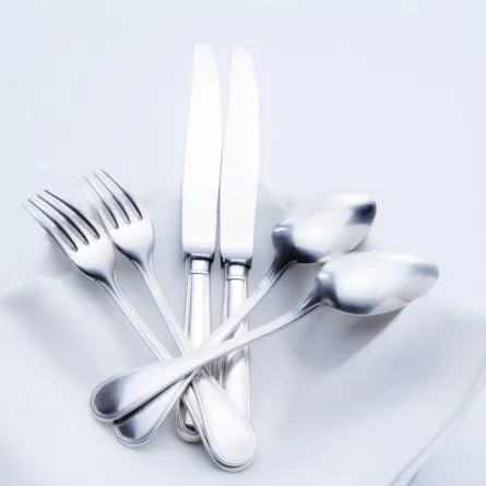 أدوات الطعام تؤثر في مذاق الطعام