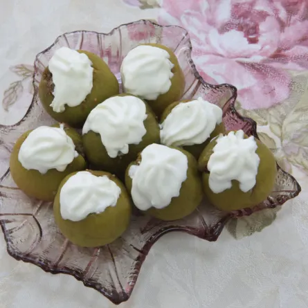 فاكهة التين المحشوة بالشوكولاتة