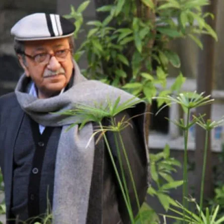 بالصور: دريد لحام نازح في لبنان