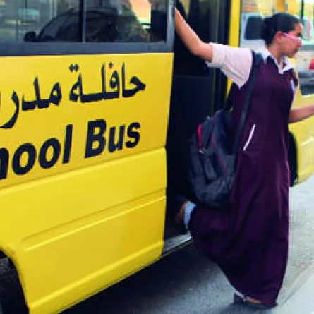 بطاقة ذكية لمتابعة الحافلات المدرسية في دبي