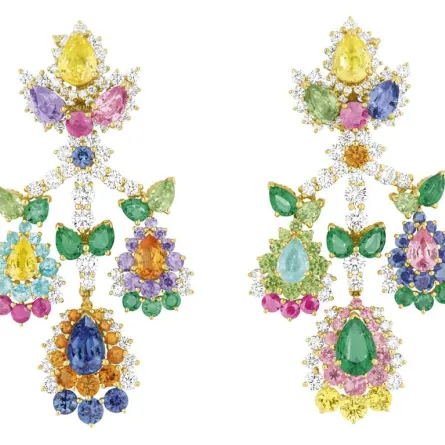 أقراط Cher Dior Majestueuse من Dior Fine Jewelry