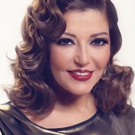 سميرة سعيد تصور "مازال" في لبنان