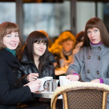 الصداقة الحقيقية تقيك من الاكتئاب