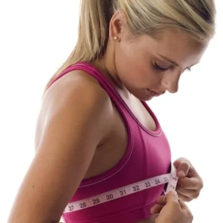 4 منافع للصدر الصغير!