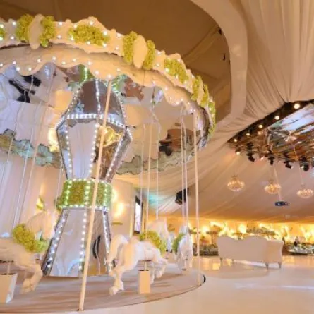 أفكار عمليّة لتصميم "كوشة" العروس