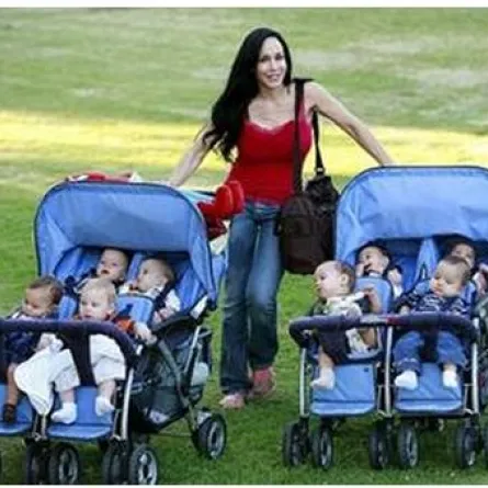 تونسية تنتظر 12 توأماً