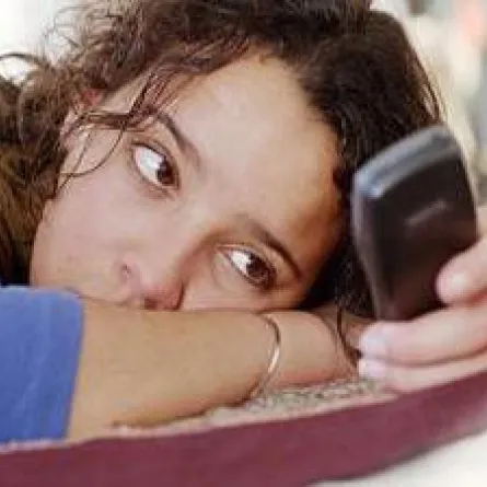 دعم الآباء والأساتذة يقي المراهقين من الاكتئاب