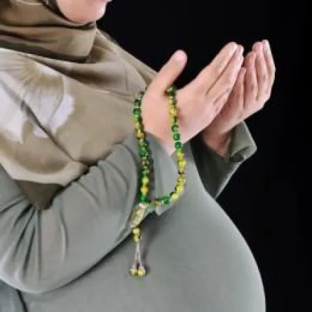 الصلاة أفضل تمرين للحوامل