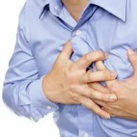 هذه الأعراض... تنذر بأزمة قلبية قبل شهر من حدوثها