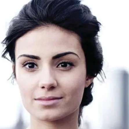 صحيفة بريطانية: السعودية عائشة أفضل ممثلة في لـ 2013