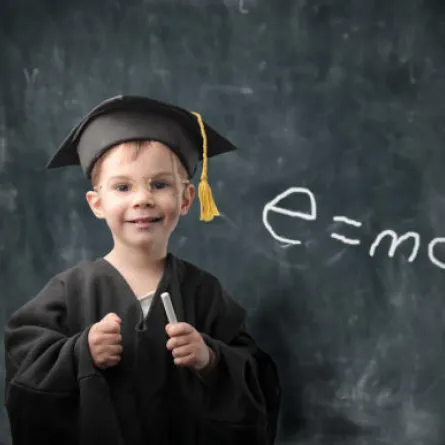 10 خطوات لطفل عبقري