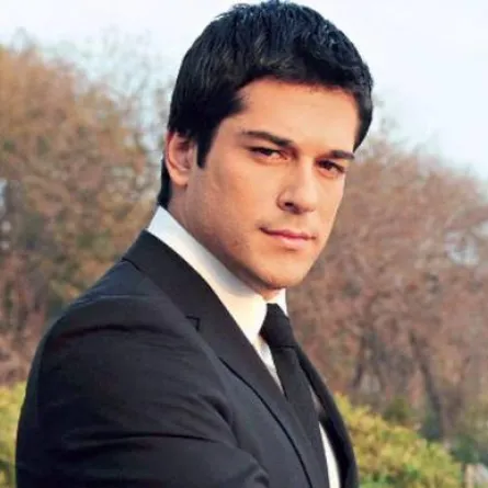 "بالي بيك" الأقل تأثراً ببريق النجومية بين زملائه الأتراك