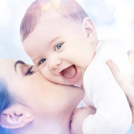 5 مواقف تعلميها مع مولودك الصغير