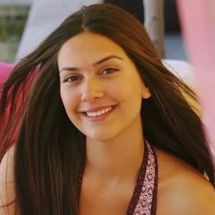 زوجة السلطان سليمان تعترف بإجرائها عملية تجميل