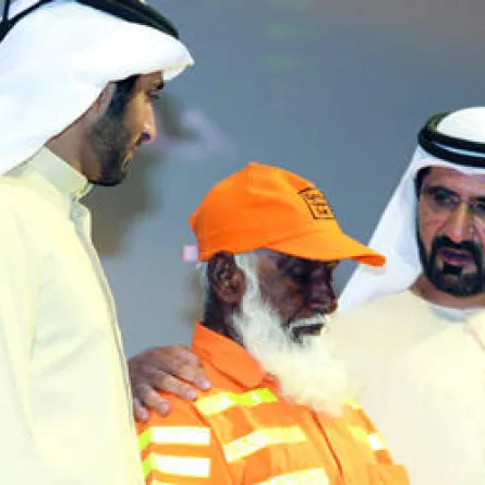 محمد بن راشد يطلق حملة "شكراً لكم"