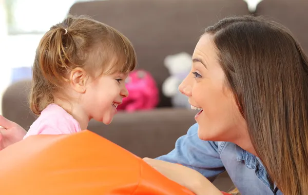 عزّزي قدرة طفلك على الكلام