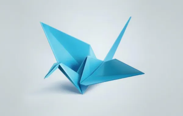 كيف تصنعين طائراً لأطفالك باستخدام فن طي الورق "الأوريغامي"؟