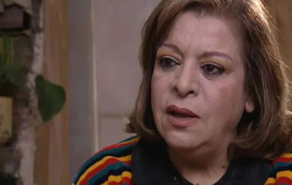 وفاة الفنانة السورية القديرة هالة حسني