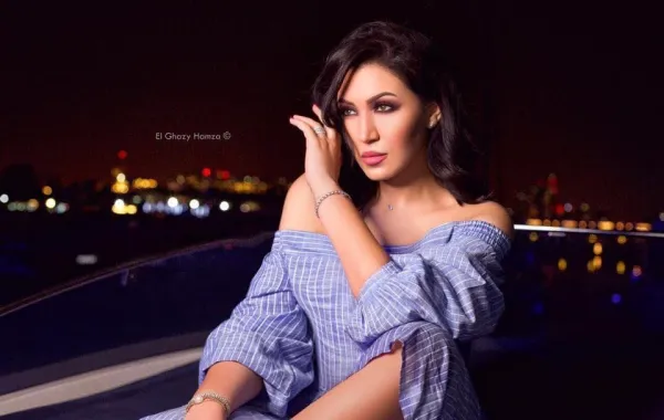 أحلام لـ أسماء لمنور: "صبية" من أفضل ألبومات 2017