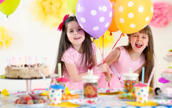 كيف تعدين حفل تخرُّج لطفلك بميزانيَّة محدودة؟