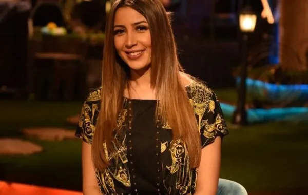 بالفيديو: جنات تقلّد المطربة سميرة سعيد في "محصلش حاجة" لن تصدق تشابه الصوت!!