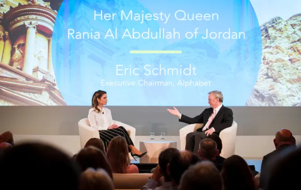 الملكة رانيا العبدالله تشارك في جوجل زايتغايست