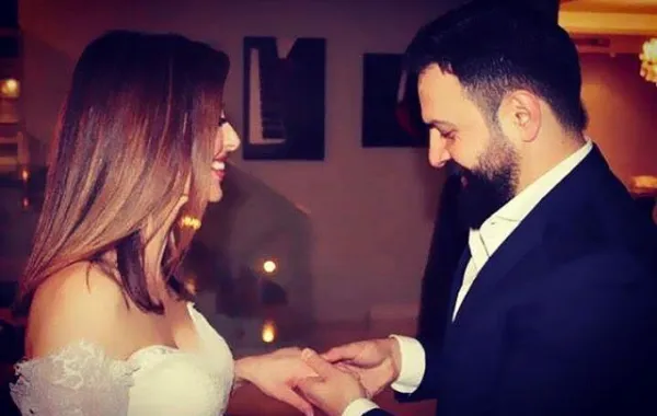 الحزن يغطي مواقع التواصل بسبب زواج تيم حسن