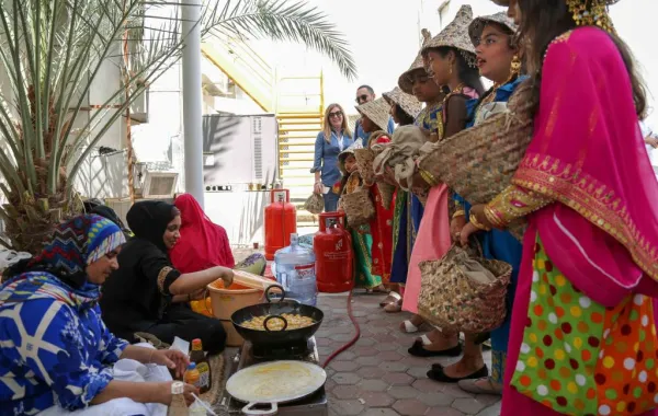 مؤسسة دبي للإعلام تحتفل مع الأطفال بفعالية "حق الليلة"