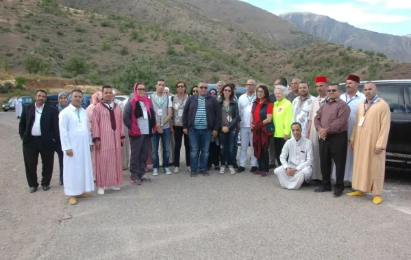 رحلة تضامنية ورياضية لدعم طلبة أقدم مدرسة في المغرب