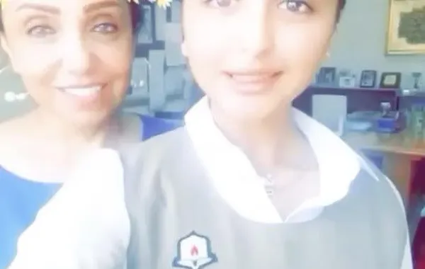 حلا الترك تقطع الطريق على دنيا بطمة في عيد ميلادها وتقول لوالدتها: "الله لا يحرمني منك أنت الحب كله"