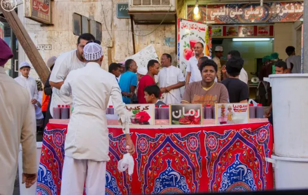 أمانة جدة تكثف مراقبة محلات المواد الغذائية والبسطات الرمضانية