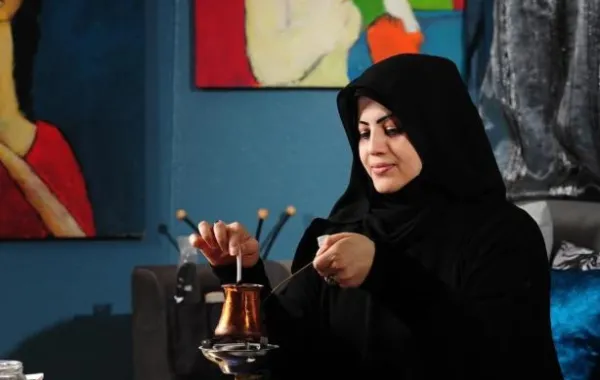 تسامي للفنون تستضيف معرض "خمسة تقاطعات" لتغريد البقشي