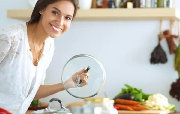 التخلص من السموم: خطوات قد لا تعرفين أهميتها في رمضان