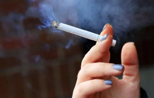 التدخين عقب الإفطار مباشرة خطيرٌ جداً