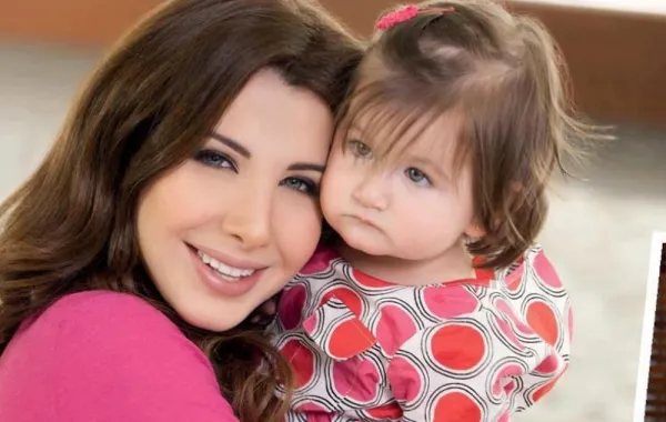 مارسي أمومتك على غرار نانسي عجرم