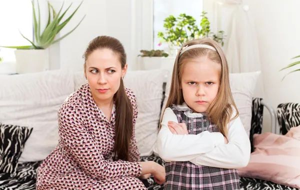 متى تهملين تصرفات طفلك